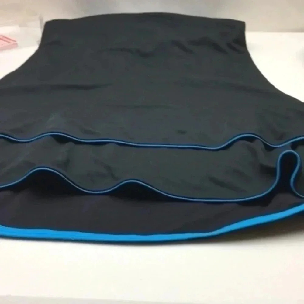 Tail swim wear  Size Small - Picture 14 of 16